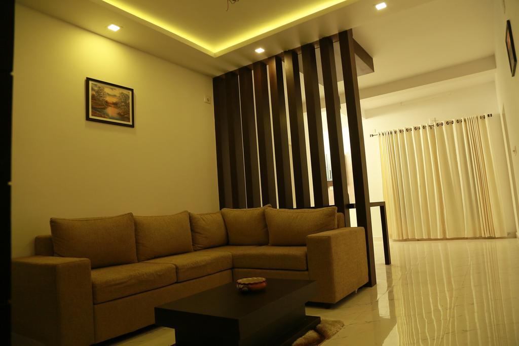 Srm Tower Residency Apartment Guruvayur Luaran gambar
